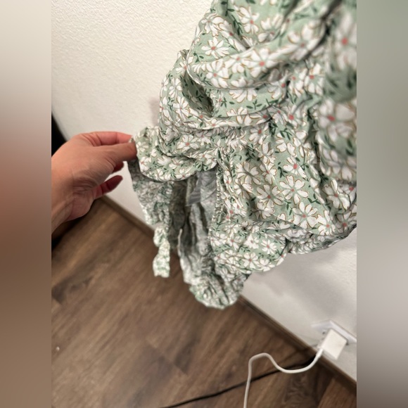 Nwt pretty little thing scrunched sexy maxi dress floral  print with slit size2 - Picture 5 of 17